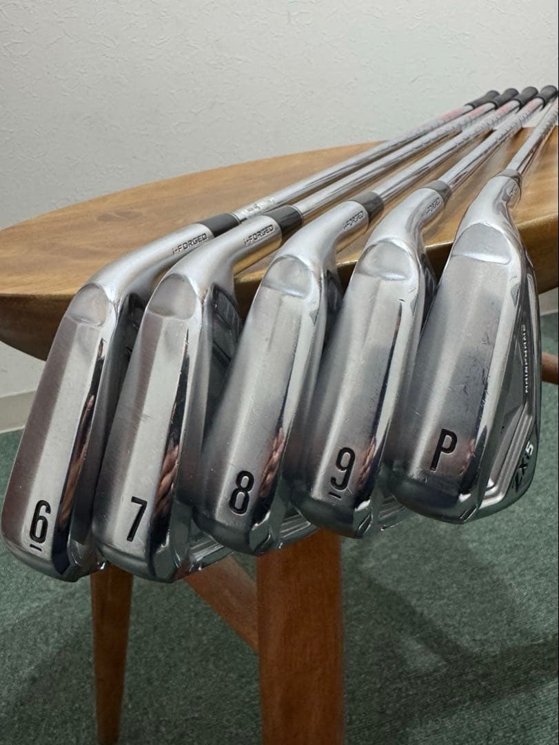クラブ SRIXON ZXi5 (6-PW)