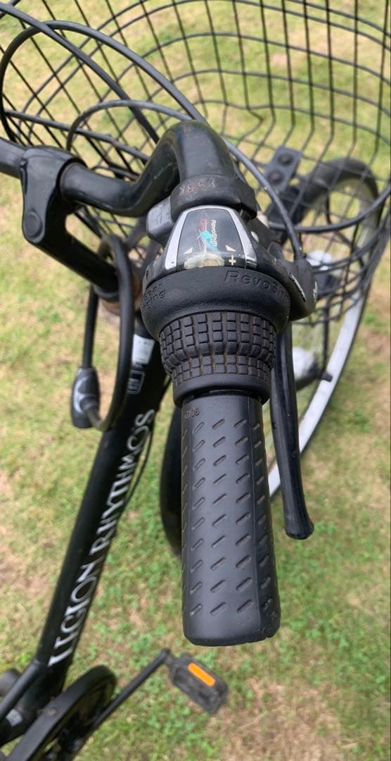 レジオリュトマス自転車　27インチ6段　オートライト【千葉県引取り若しくは配達】