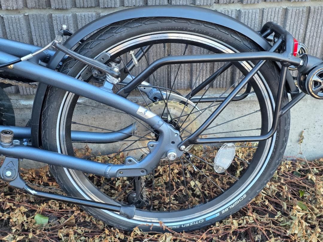 Tern BYB P8 20インチ 最小折り畳み自転車