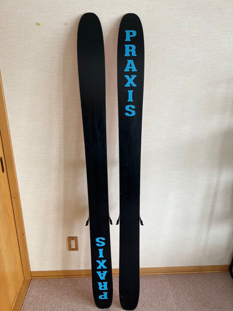スキー板　PRAXIS 183cm