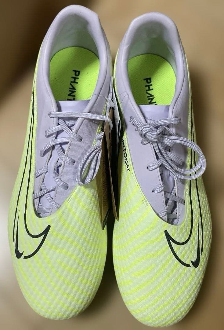 NIKE ￼サッカースパイク ファントムGX アカデミー HG 29.5㎝
