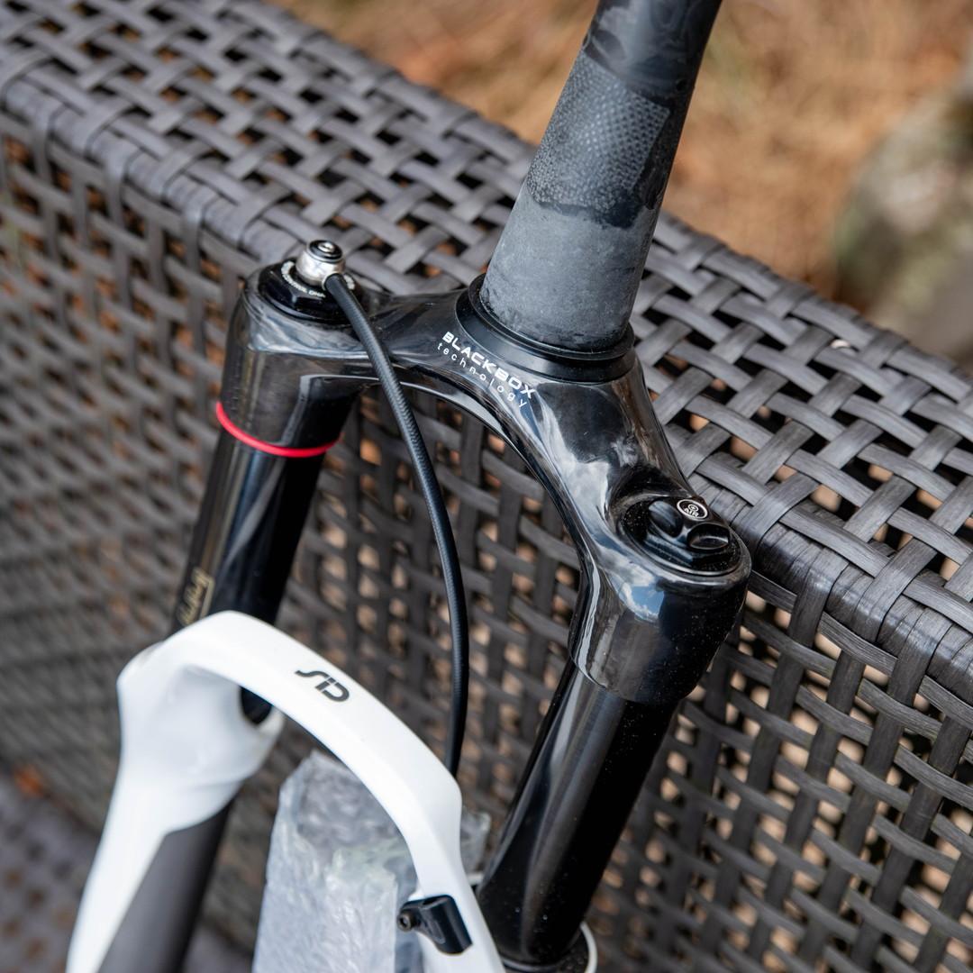 ROCKSHOX SID XX WorldCup Solo Air 29 新品