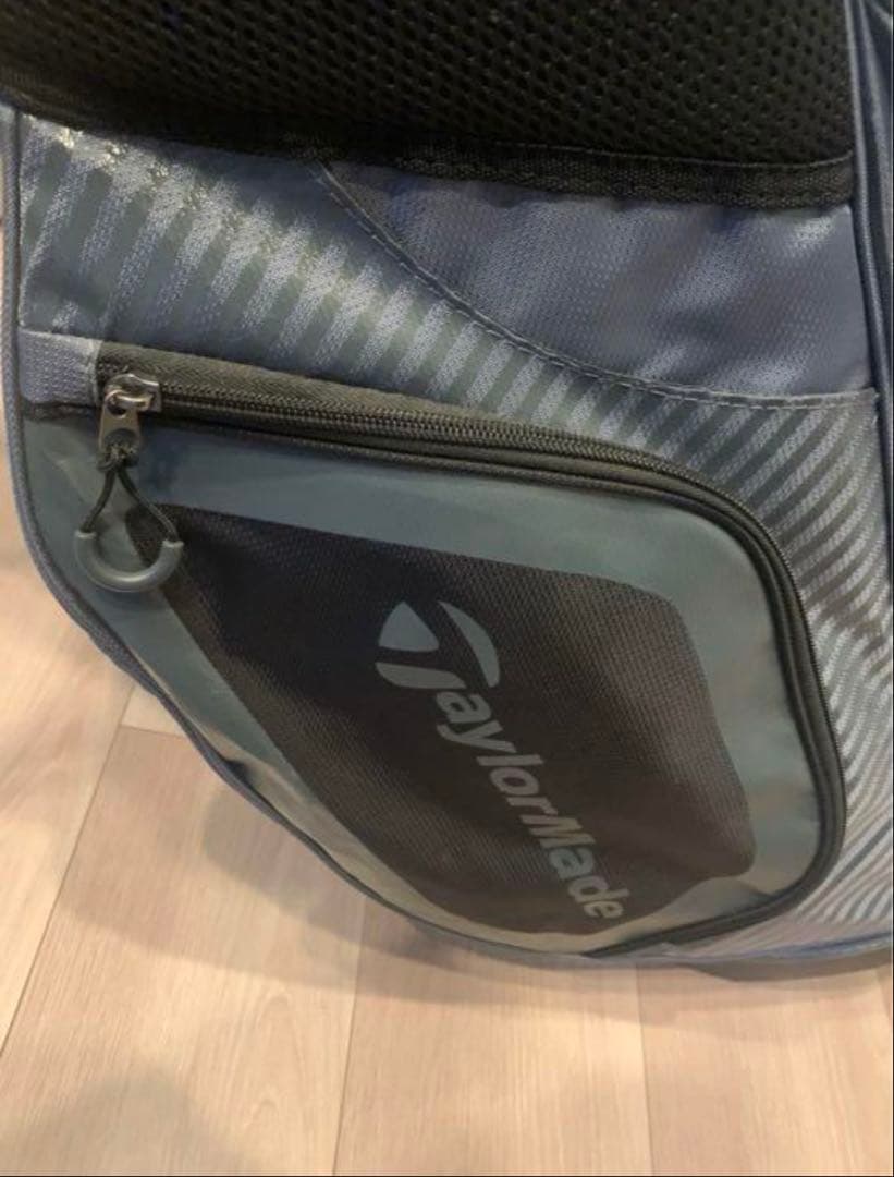TaylorMade スタンドバッグ グレー