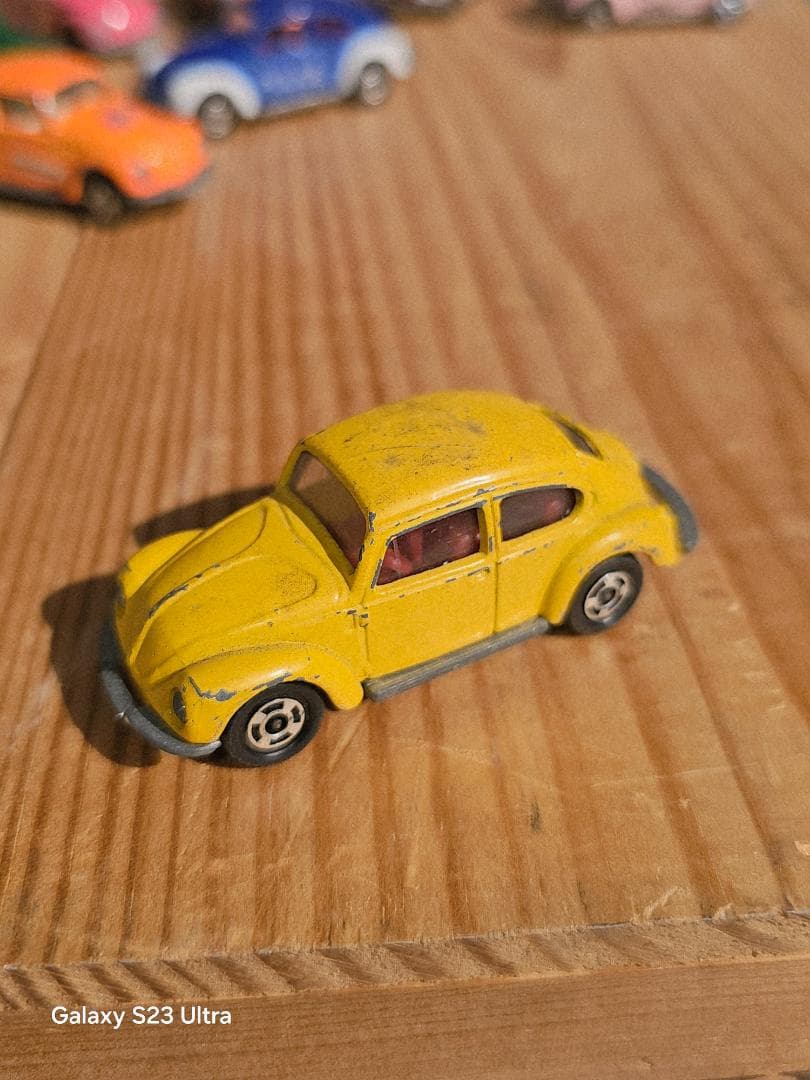 ビートル Tomica　1/60 ミニカーセット 多色 8台