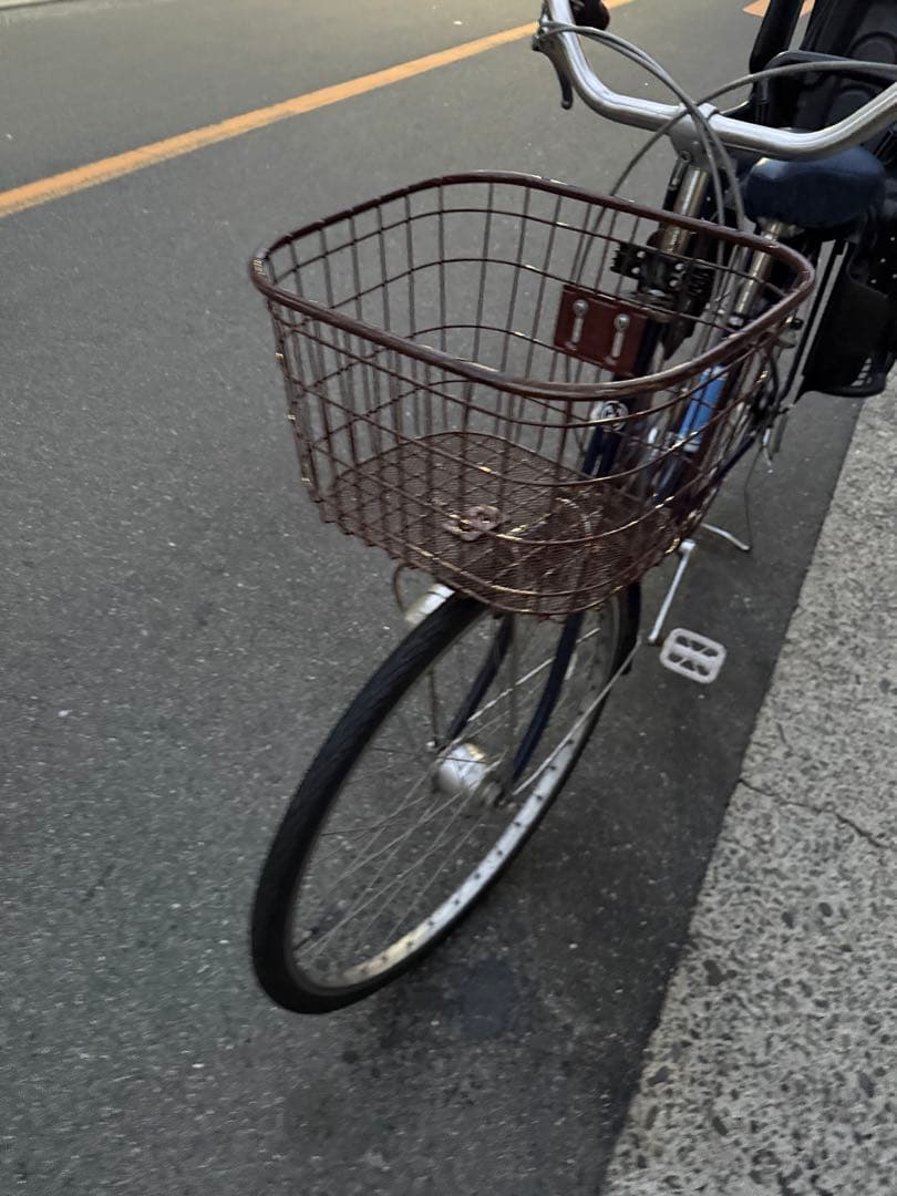 215 自転車 大阪市 【引取り限定】 美品 26インチ 変速付き