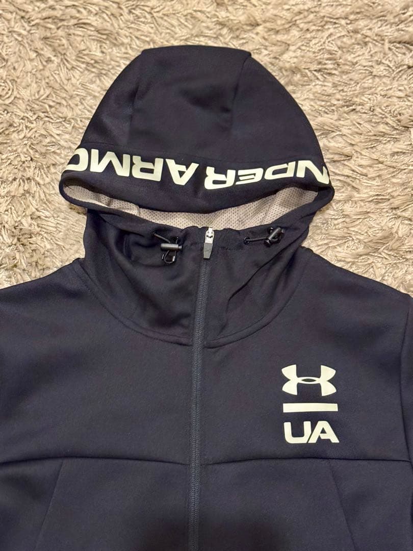 アンダーアーマー　UNDERARMOUR トラックスーツ　ジャージ　セットアップ