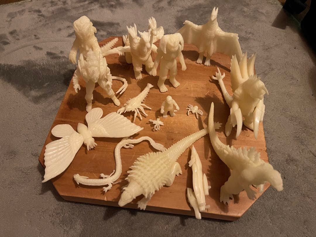 HMV限定 ゴジラフィナルウォーズ　蓄光フィギュアセット