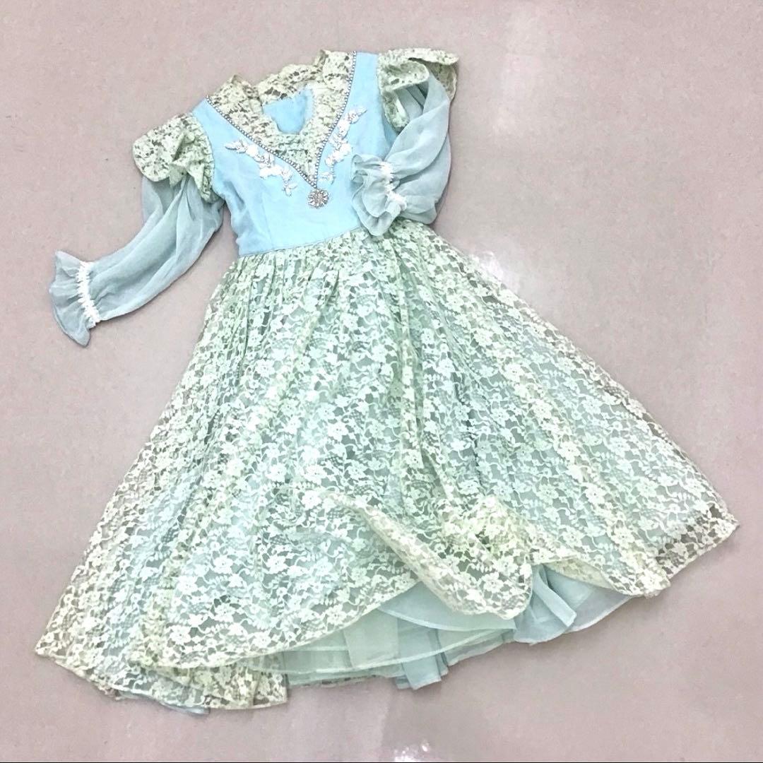 チャコット衣裳　グリーンのドレスJr. L L