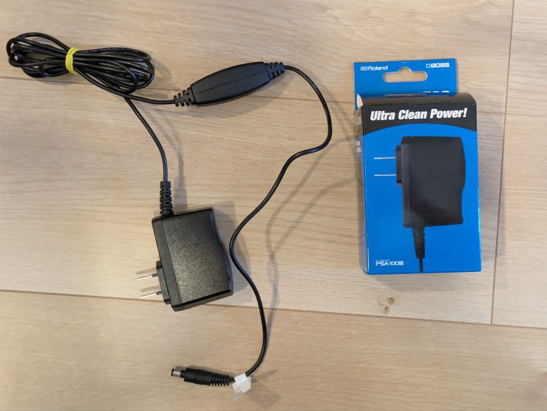 【美品】BOSS GT-1 ギターエフェクター 別売り純正 AC アダプター付き