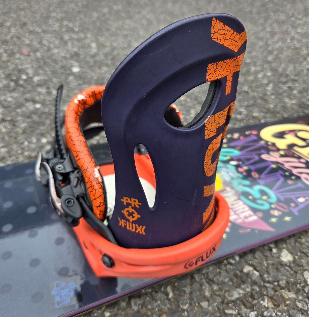 【永久ワックス無料】147cm SALOMON×FLUX スノーボードセット