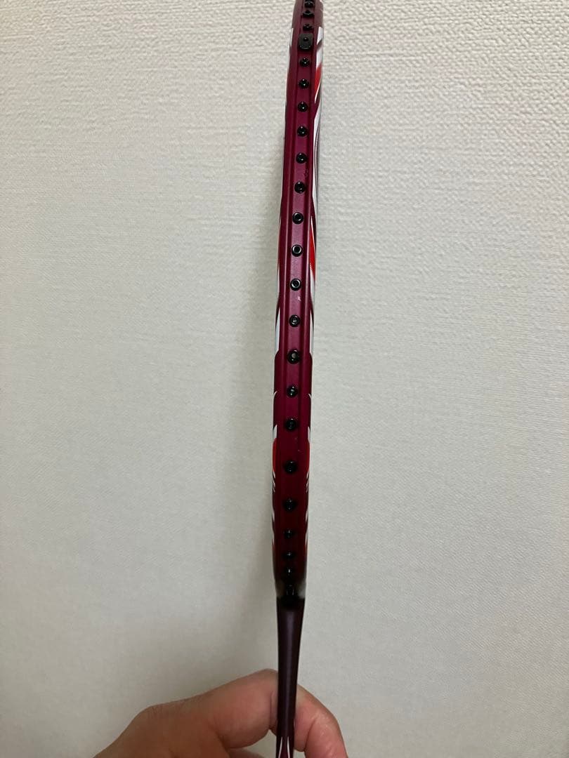 アストロクス100 ツアー バドミントンラケット