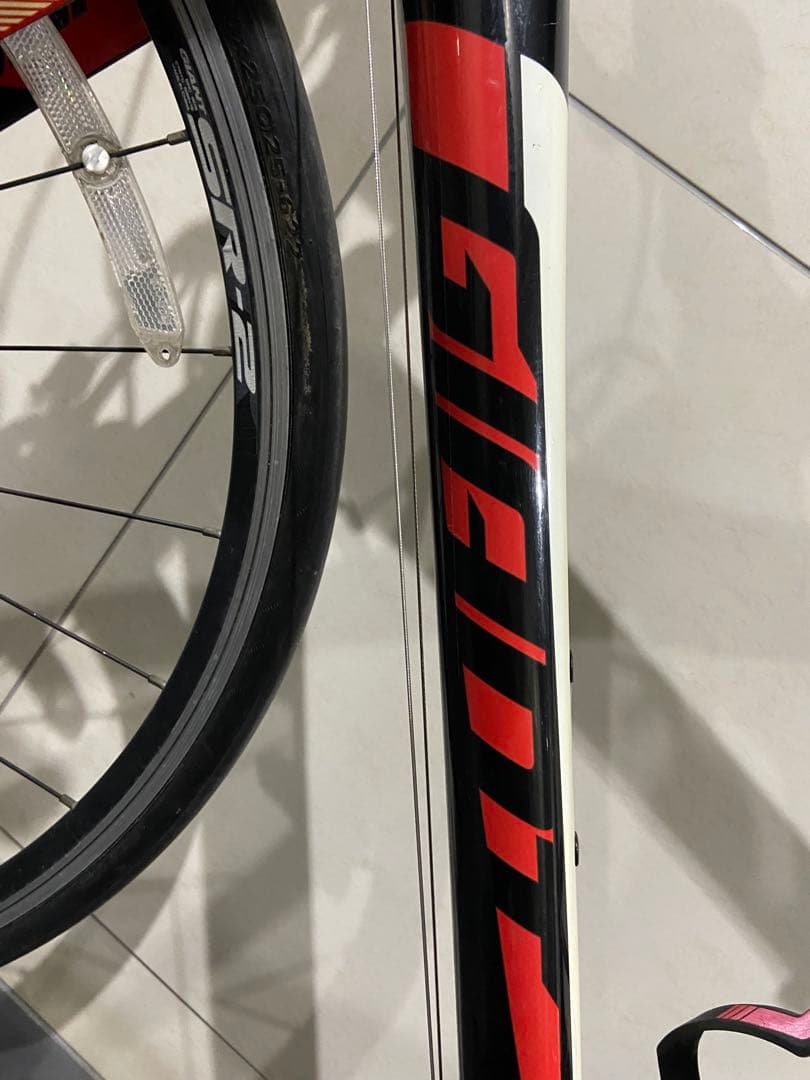 GIANT contend2 ジャイアント　コンテンド2 ロードバイクdefy3