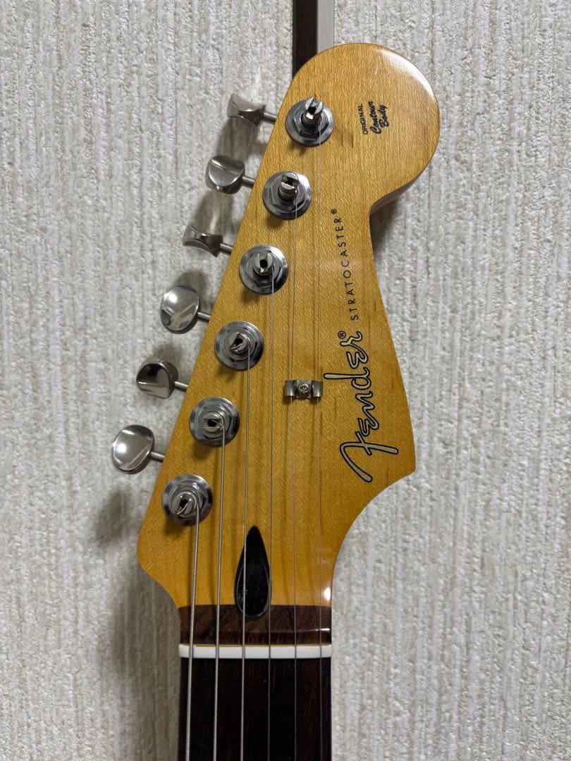 fender player ii stratocaster HSS 軽量
