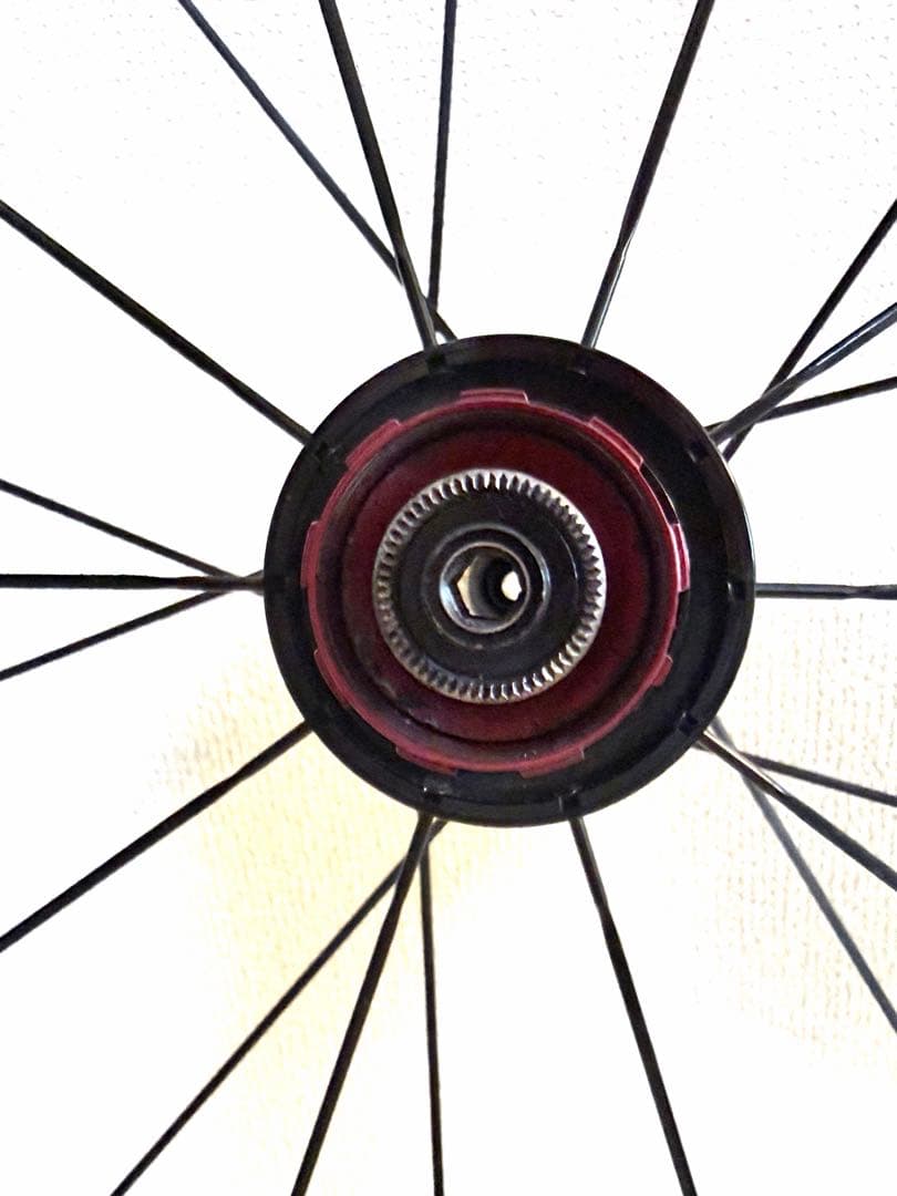 【訳あり】ZIPP 404 チューブラー カーボンホイール シマノ11速 おまけ
