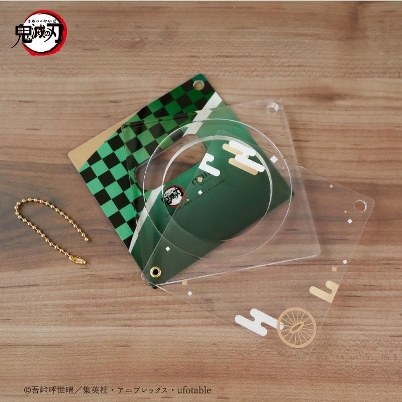 鬼滅の刃　缶バッジアクリルフレーム 冨岡義勇