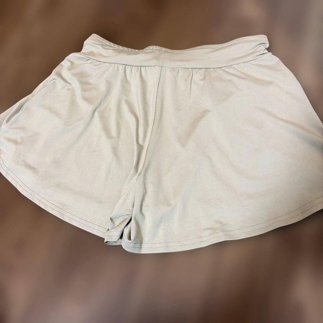 アドミラル　テニス　キュロット　ショートパンツ　ベージュ　Lサイズ　新品