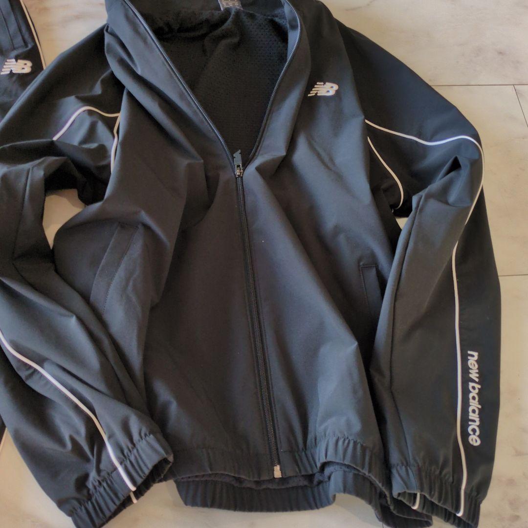 9222円スタートNewBalance上下セット（amj53171bk）