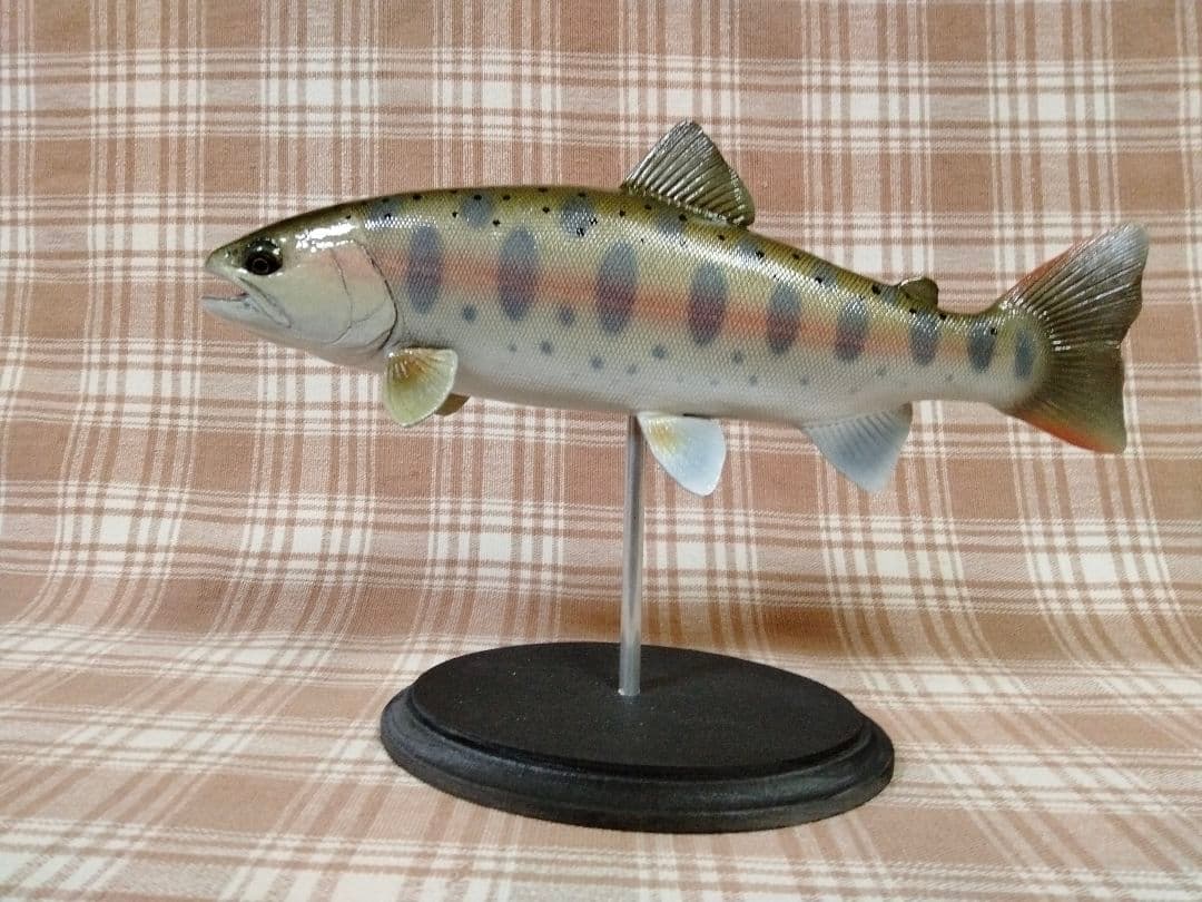 ハンドメイド　27cmヤマメ　魚　フィギュア　レプリカ　釣り