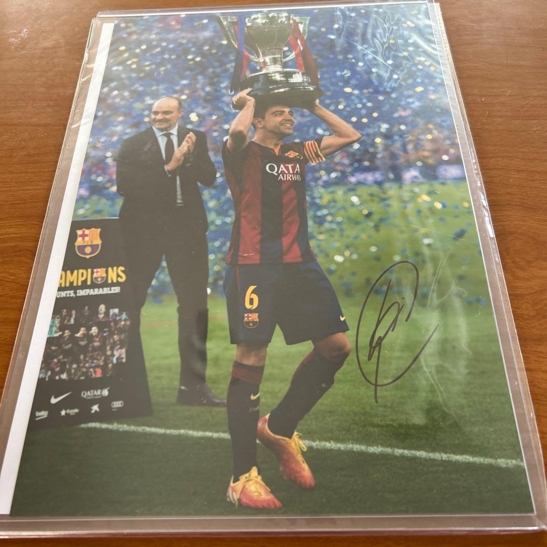 元スペイン代表　シャビ　直筆サイン入りフォト　バルセロナ