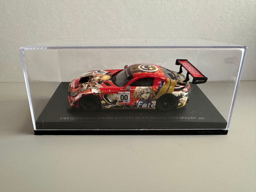 スパーク　1/64 グッドスマイルレーシング　ミニカー fate SPA24H