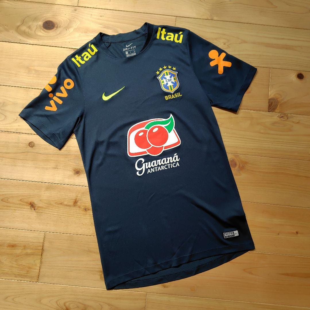 ナイキ　ブラジル代表　ユニフォーム