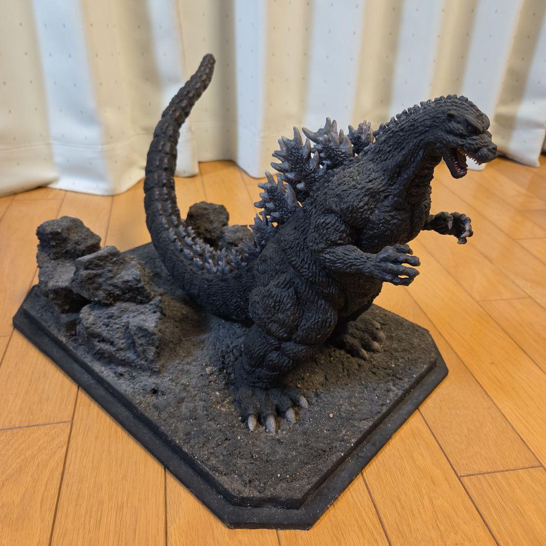 ゴジラ フィギュア 約30cm
