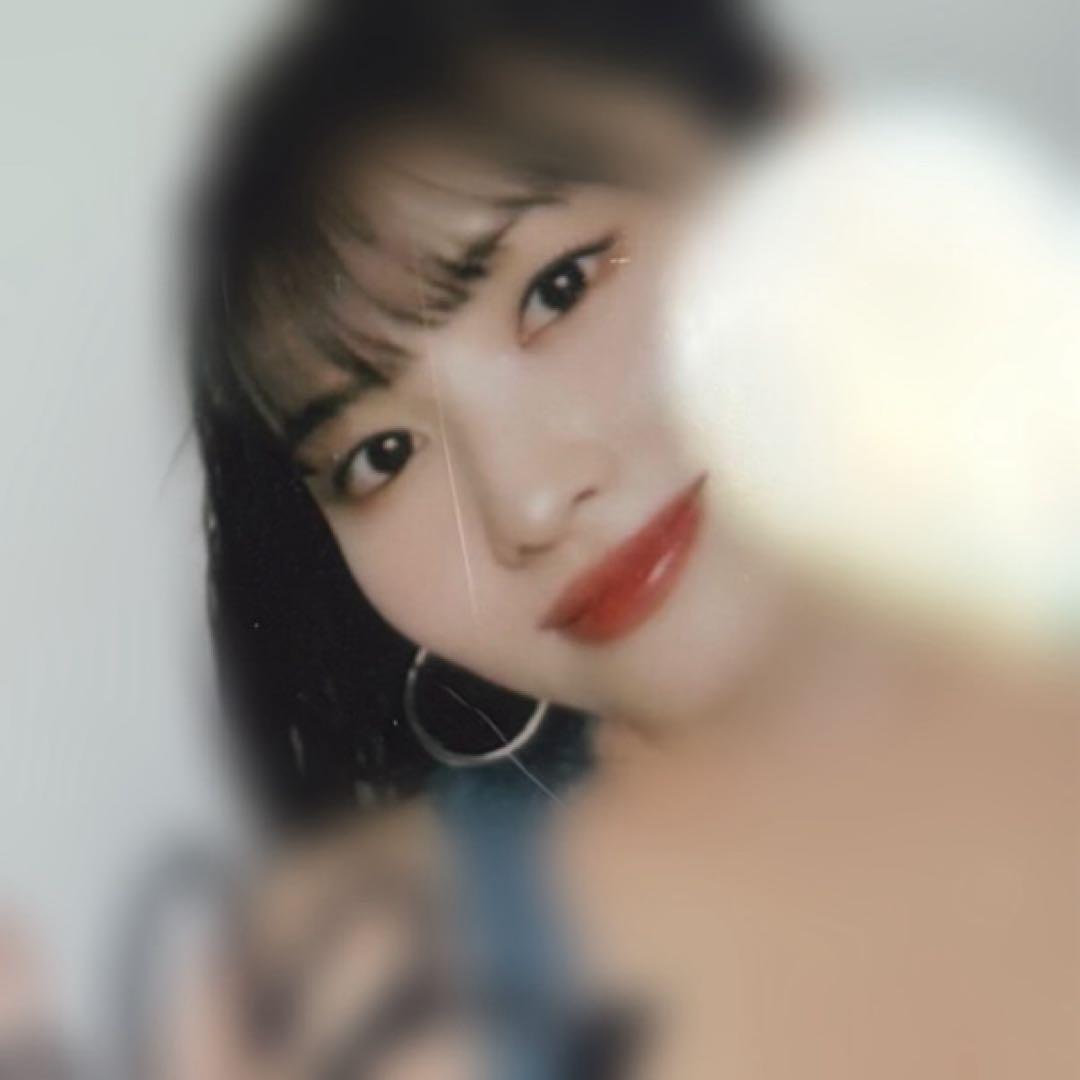 TWICE モモ 直筆サイン入りチェキ