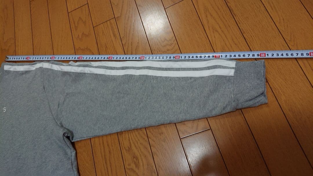 leeページ　　CRONOS 長袖