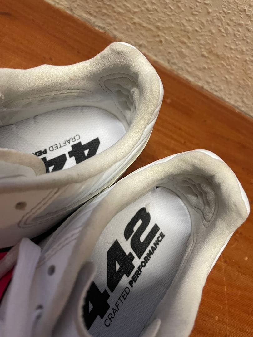 ⭐︎美品⭐︎New Balance 442V2 PROサッカースパイクホワイトピンク