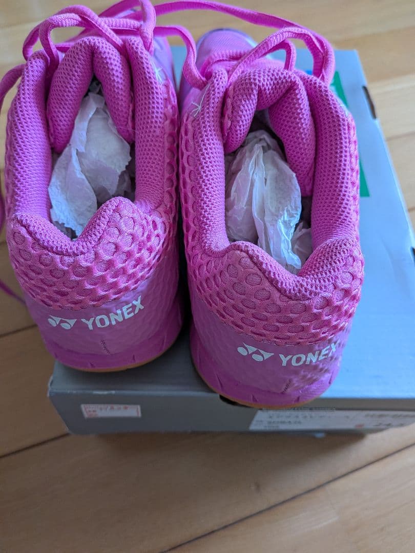 YONEX バドミントンシューズ ピンク 24.5センチ
