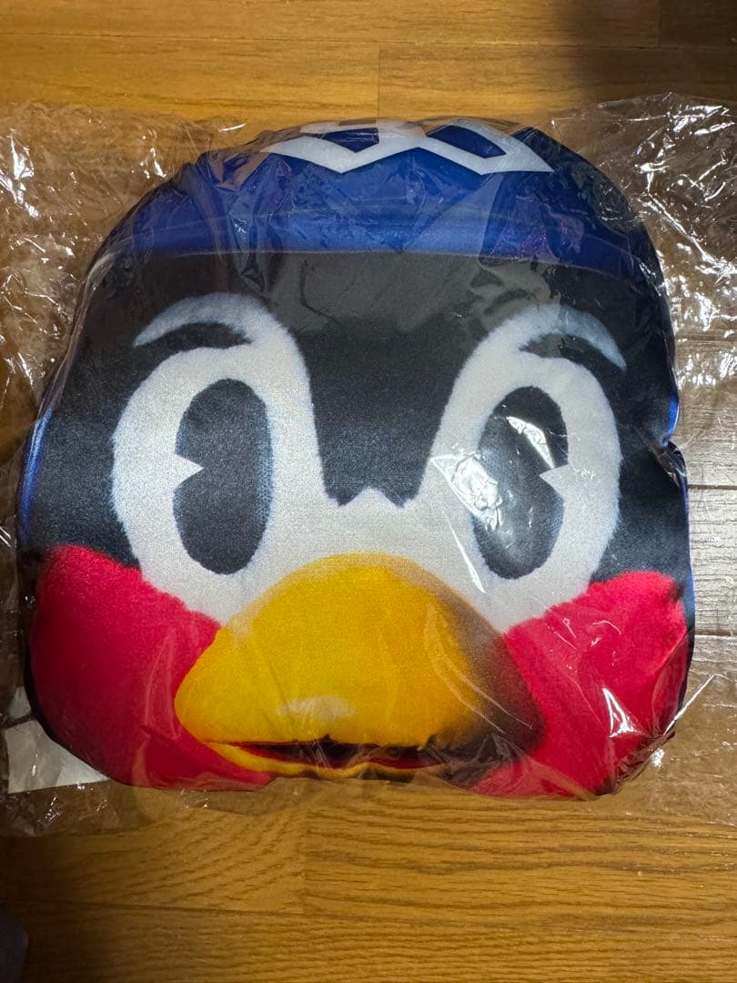つば九郎　クッション