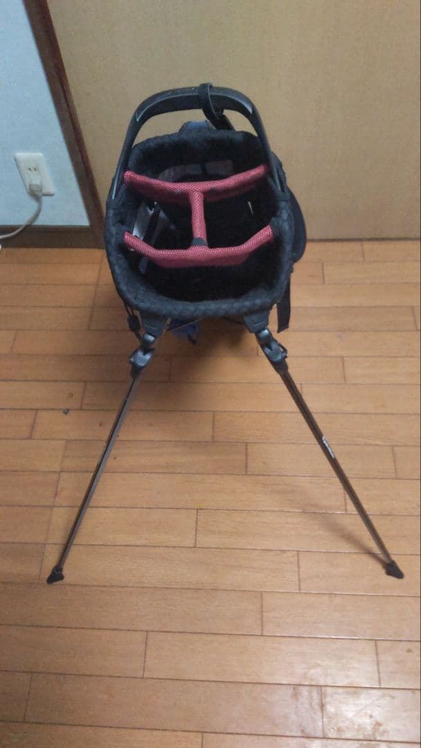 TaylorMade キャディバッグ 赤・白・青 トリコロールカラー