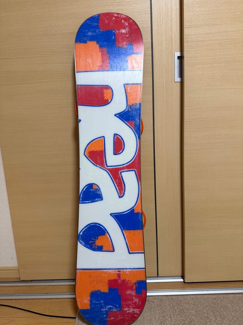 スノーボード板　ビンディング&滑り止め付き