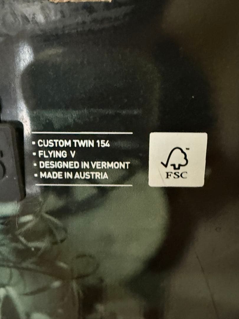 Burton custom twin flyingV 154センチ