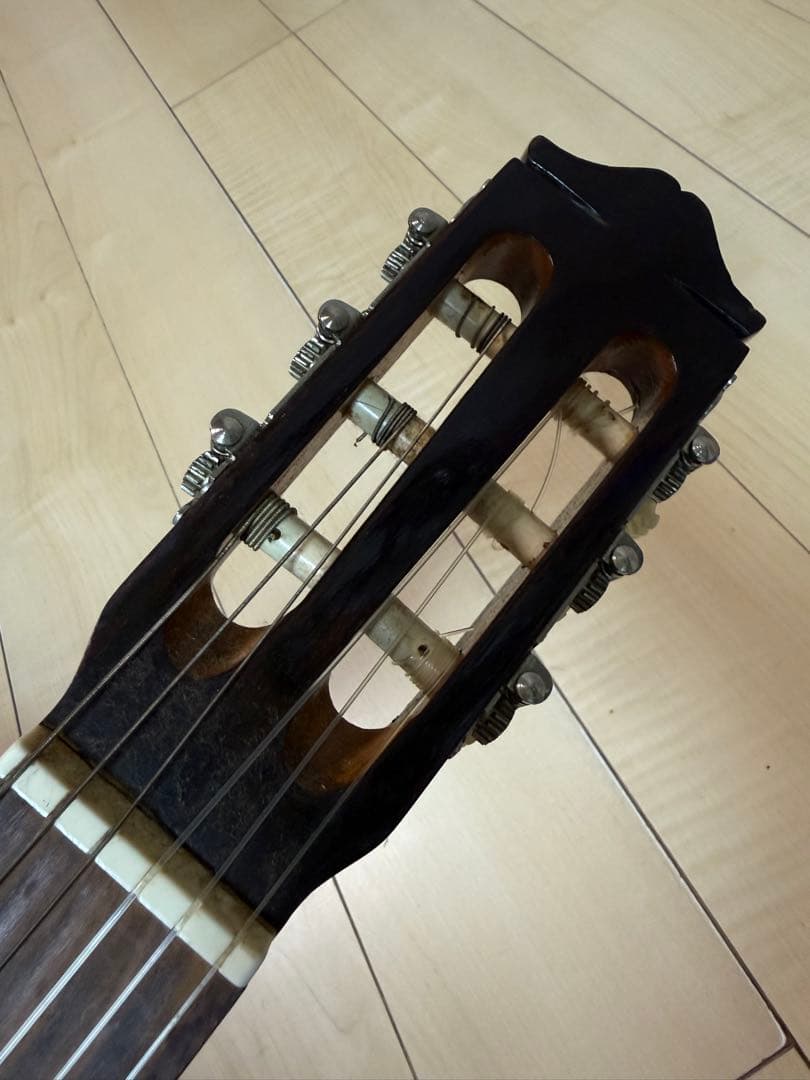 Morris モーリス　M-10アコースティックギター
