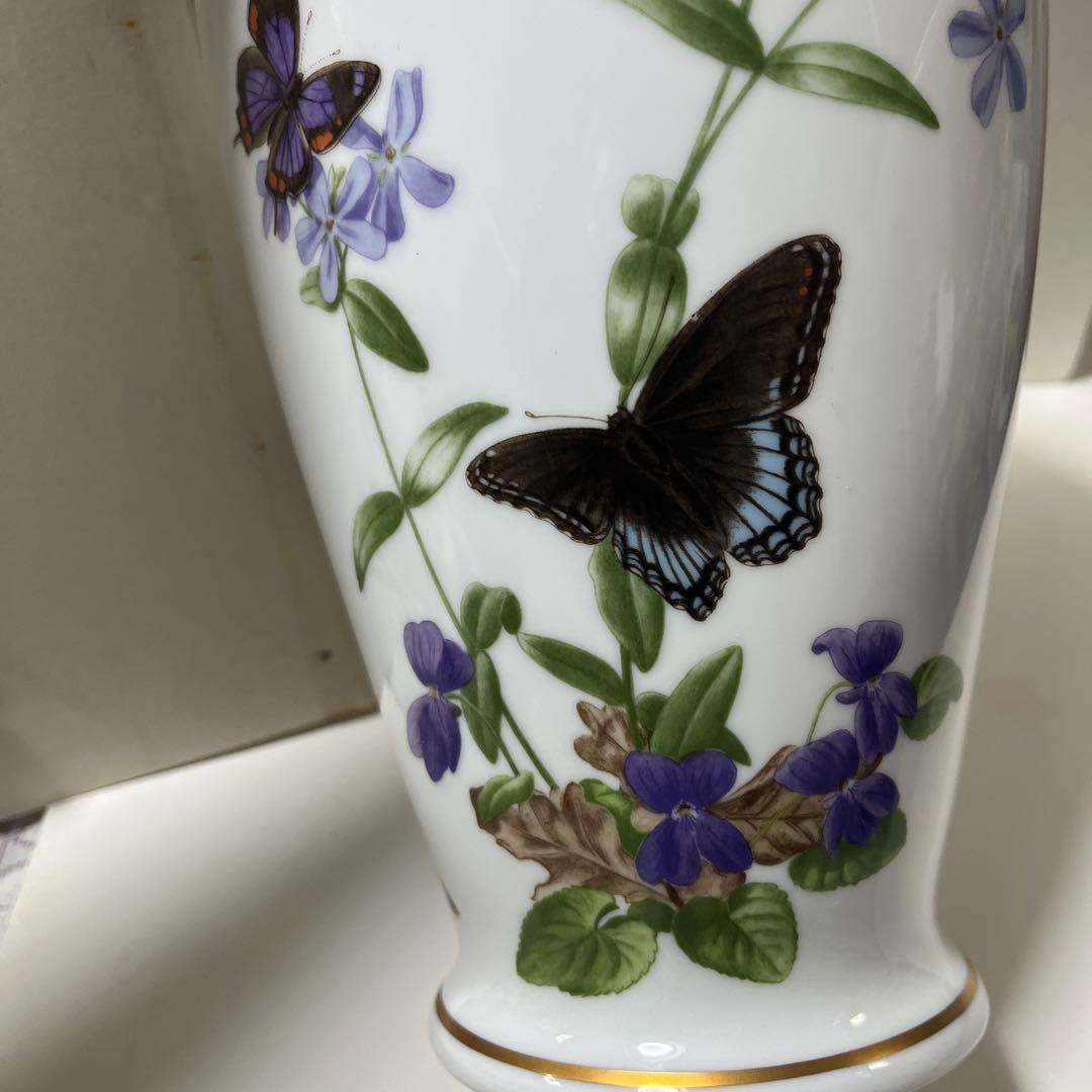 美品　フランクリンポーセリン　フラワーベース　花瓶　花　蝶