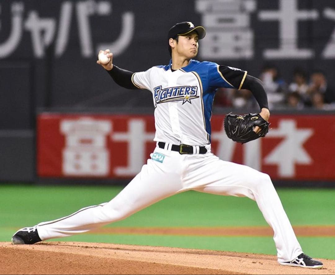 北海道日本ハムファイターズ　大谷翔平選手ユニフォーム　未使用美品