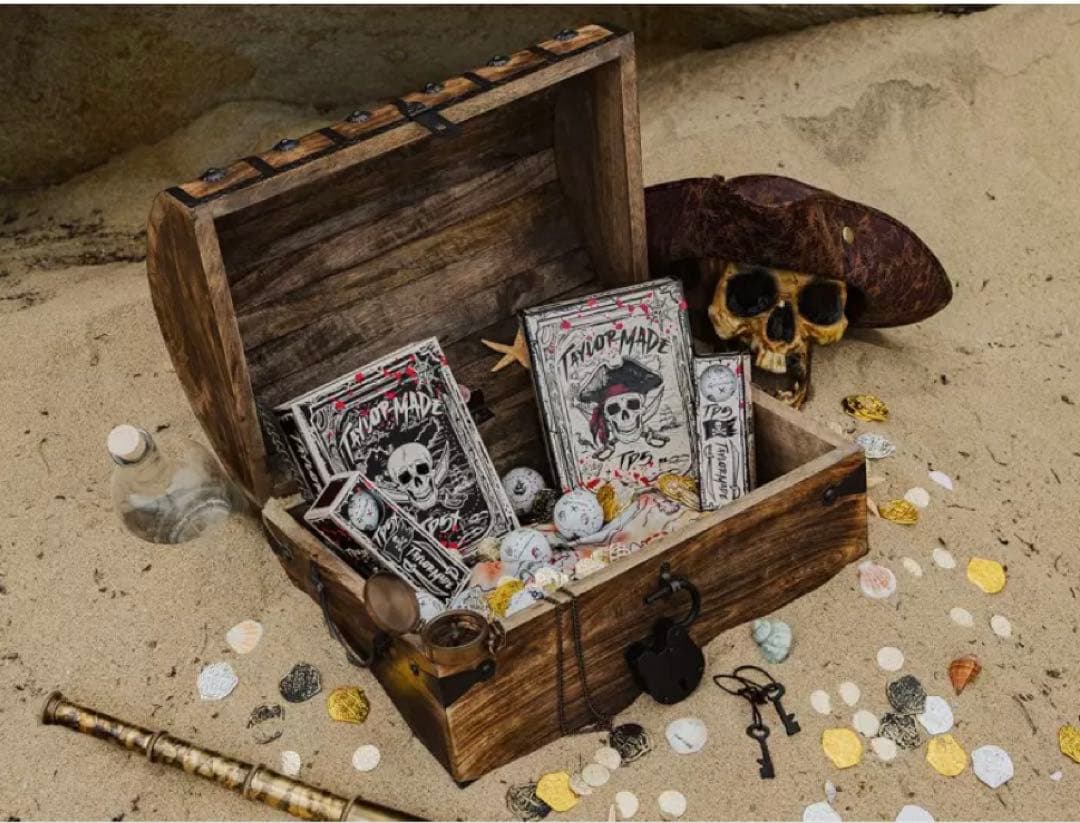 テーラーメイド限定品「TP5X PIX™ PIRATES」ボール　1ダース