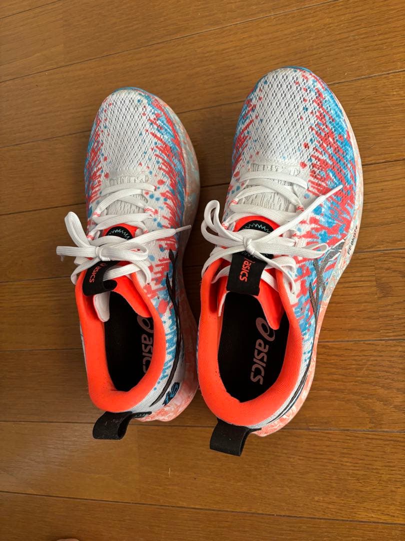 asics ランニングシューズ ホワイト/オレンジ/ブルー