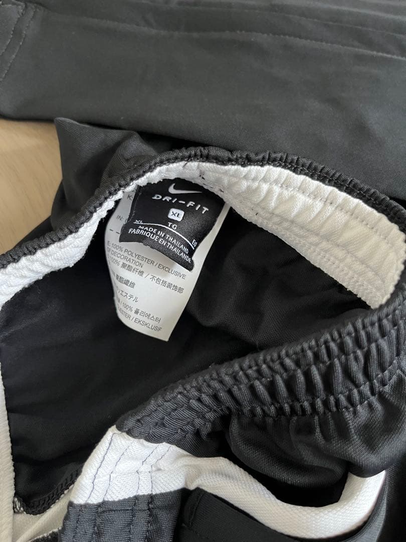 Nike Dri-FIT ブラックジャージ Oサイズ　ドリルトップ