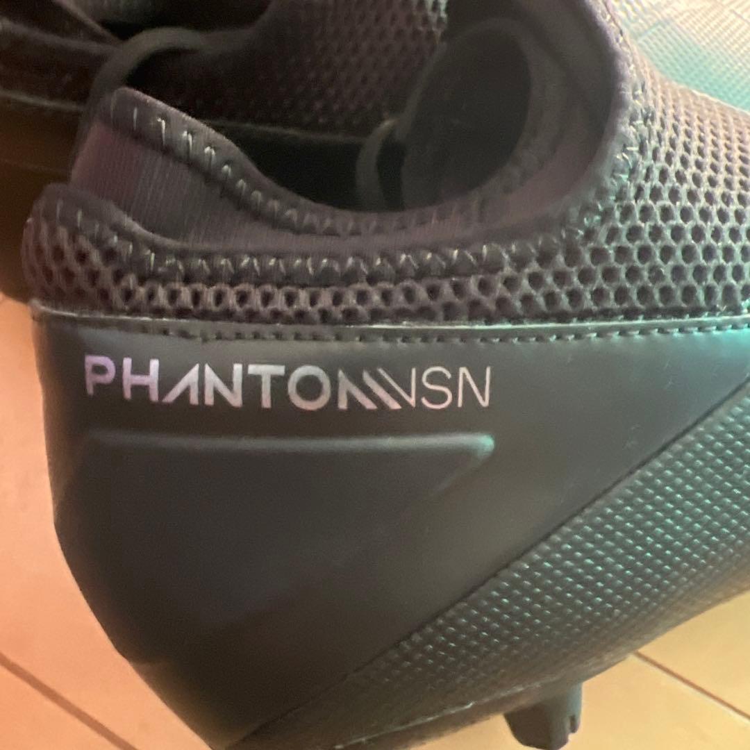 新品！未使用！Nike サッカーシューズ 黒 PHANTOMSN