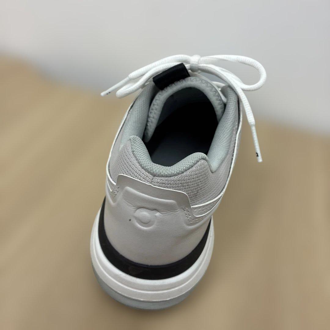 【中古】On THE ROGER Clubhouse Pro 28.0cm