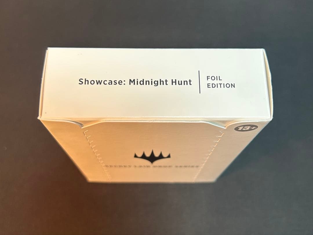 MTG【Foil】Showcase: Midnight Hunt１箱