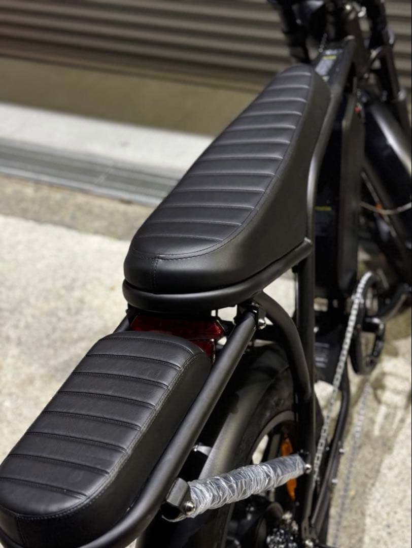 ブラック V8 電動アシスト自転車