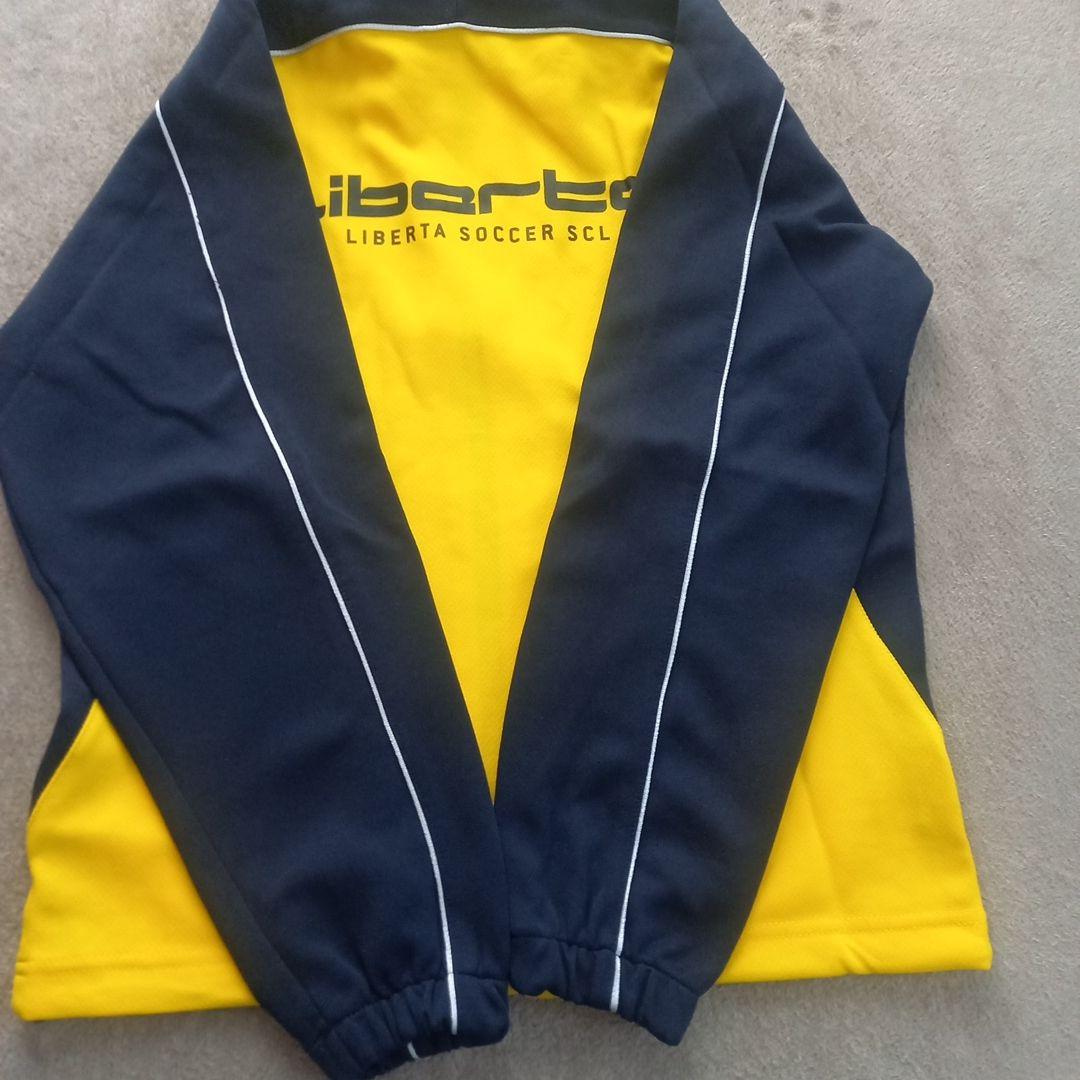 m .さま専用です。Liberta リベルタ　ジャージ上　145