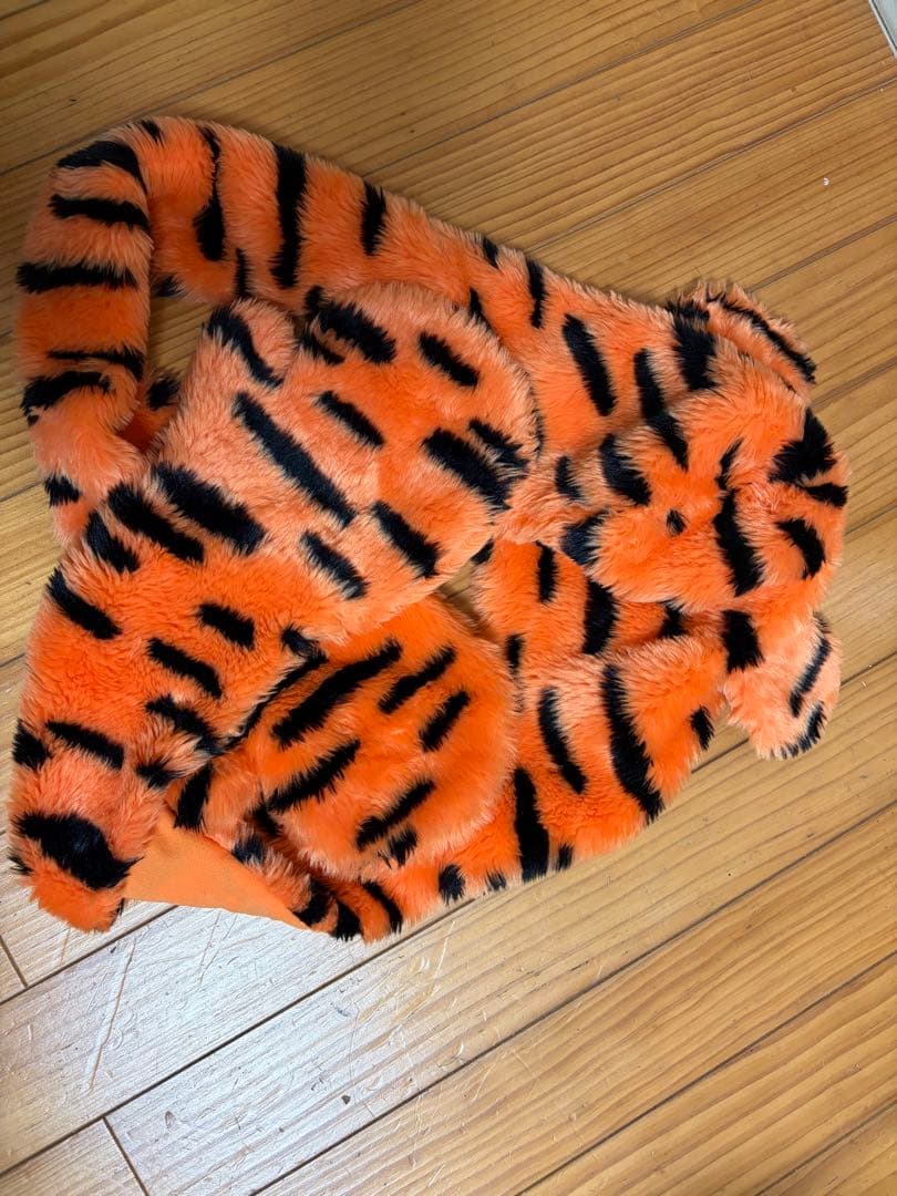 ティガー耳付きマフラーキャップ