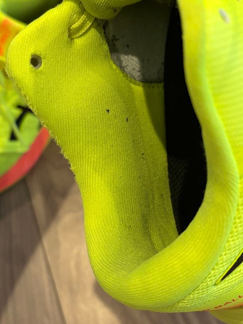 ASICS バレーボールシューズ