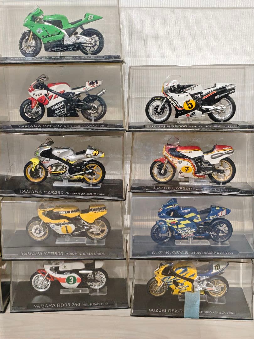 Champion Bikes Collection バイクセット34台（資料付）