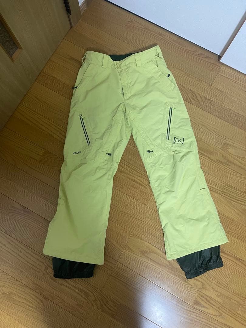 BURTON ［ak］スノーボードウェア上下セット
