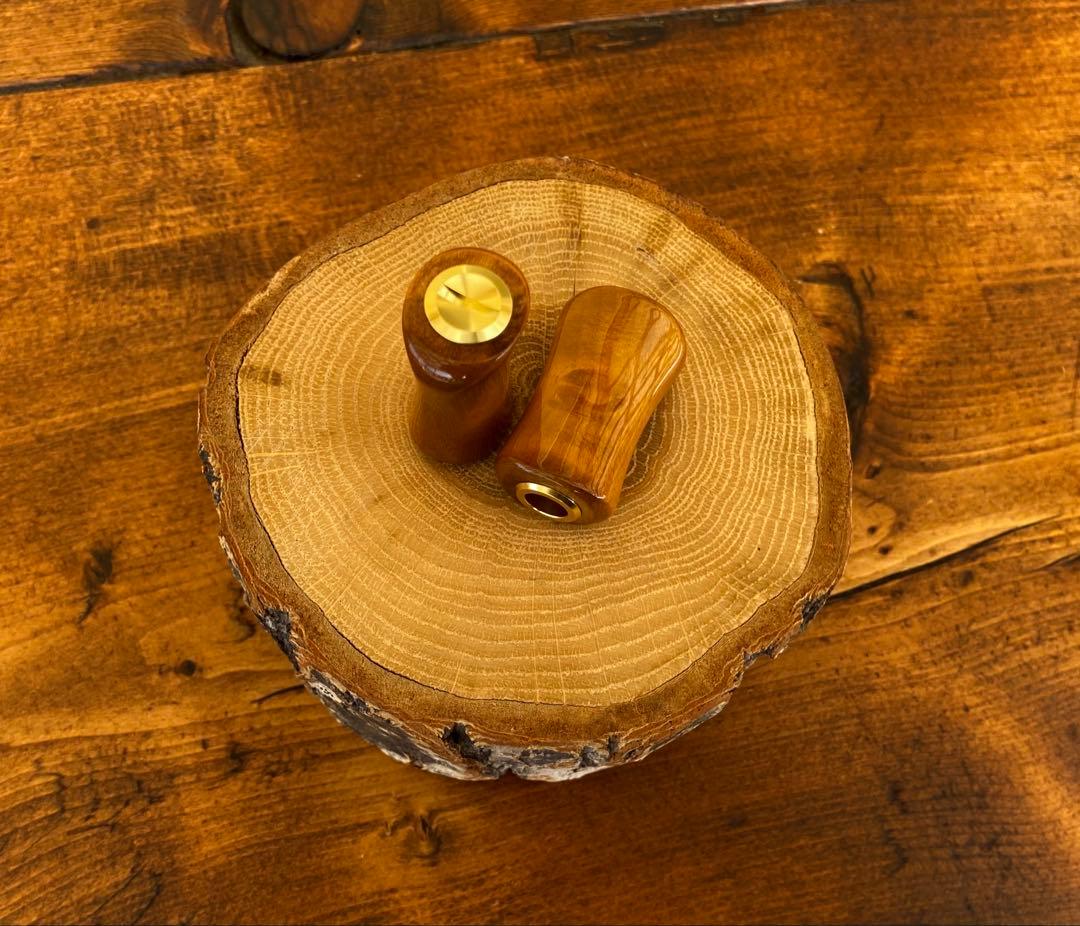 新品未使用　ウッドノブ　ハンドルノブ　ゴールド　黄金樟の根　ダイワS シマノA